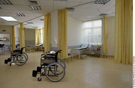 Πολυκλινική Ολυμπιακού Χωριού - Τμήμα Πρώτων Βοηθειών